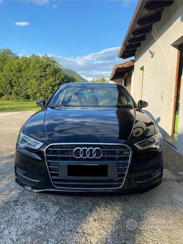 Usata Audi A3 S-Line 150 CV (110 kW) 2013 Nero Berlina