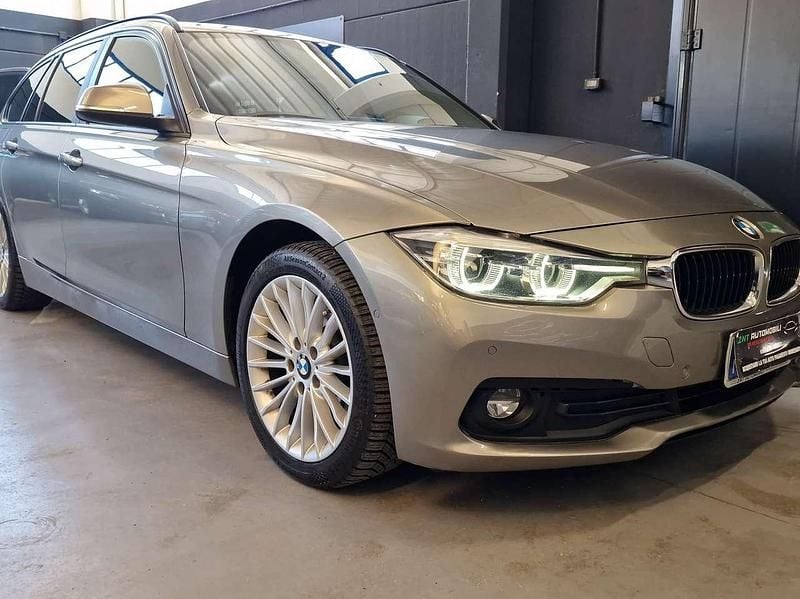 Marrone Usata 2018 BMW 320 M Sport Station wagon | 10.900 € (Molto cara) - Immagine 1/4