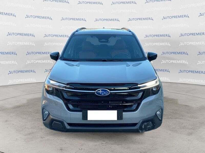 Usata Subaru Forester Premium 150 CV (110 kW) 2022 Grigio SUV