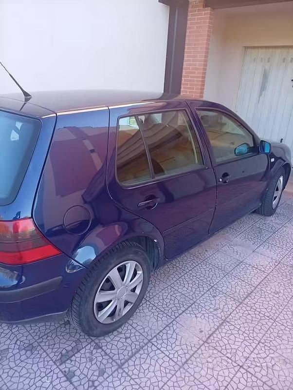 Usata VW Golf III 75 CV (55 kW) 1999 Blu Berlina
