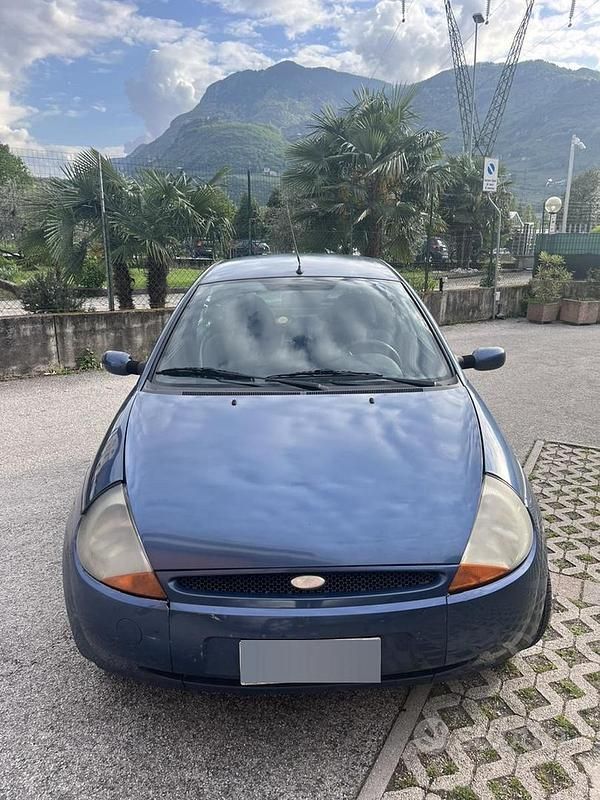 Usata Ford Ka 94 CV (69 kW) 2005 Blu Utilitaria