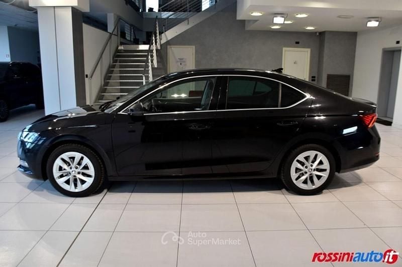 Usata Skoda Octavia Style 150 CV (110 kW) 2022 Nero Berlina