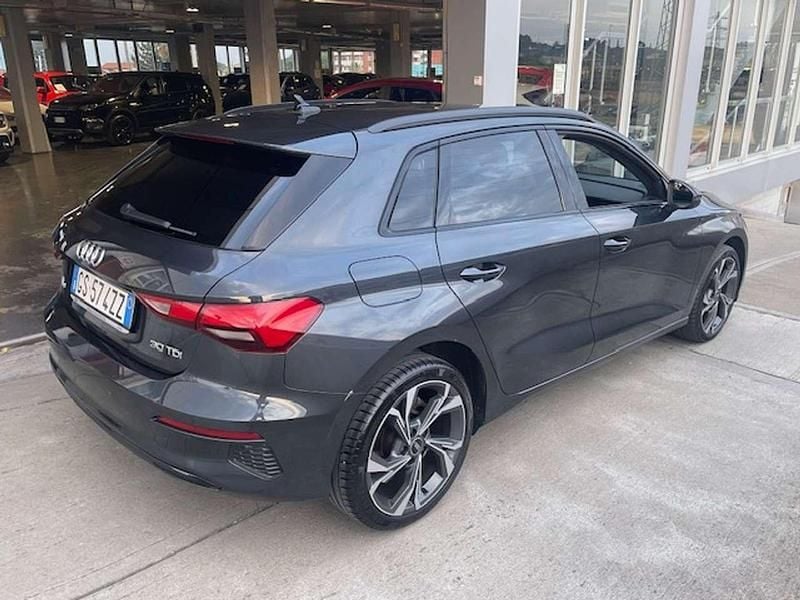 Usata Audi A3 S-Line 116 CV (85 kW) 2023 Grigio Berlina