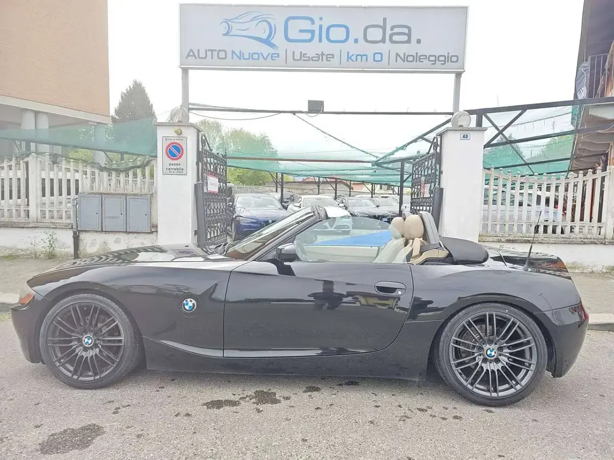 Usata BMW Z4 231 CV (169 kW) 2003 Nero Cabrio
