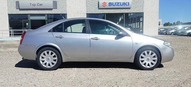 Usata Nissan Primera Tekna 126 CV (92 kW) 2002 Grigio / metallizzato Berlina