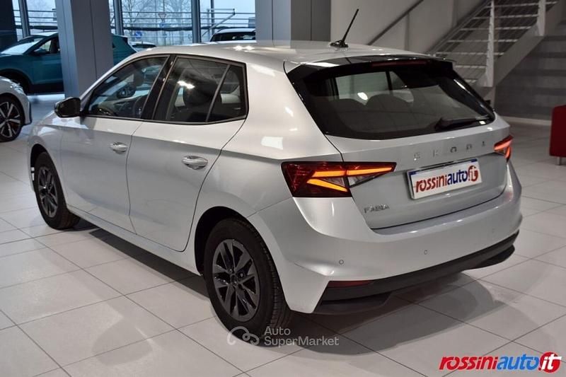 Usata Skoda Fabia 95 CV (69 kW) 2025 Argento Berlina