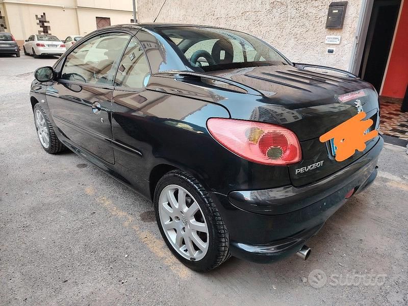 Usata Peugeot 206 CC 2003 Nero Cabrio