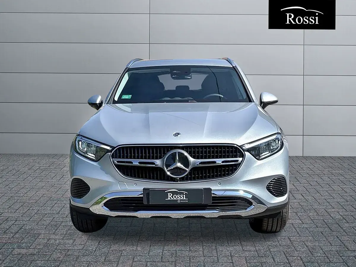 Nuova Mercedes GLC300de 197 CV (144 kW) 2026 Argento