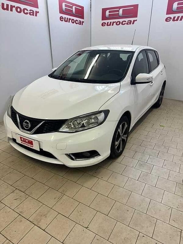 Bianco Usata 2015 Nissan Pulsar Acenta Tre volumi | 5590 € (Buon prezzo) - Immagine 1/4