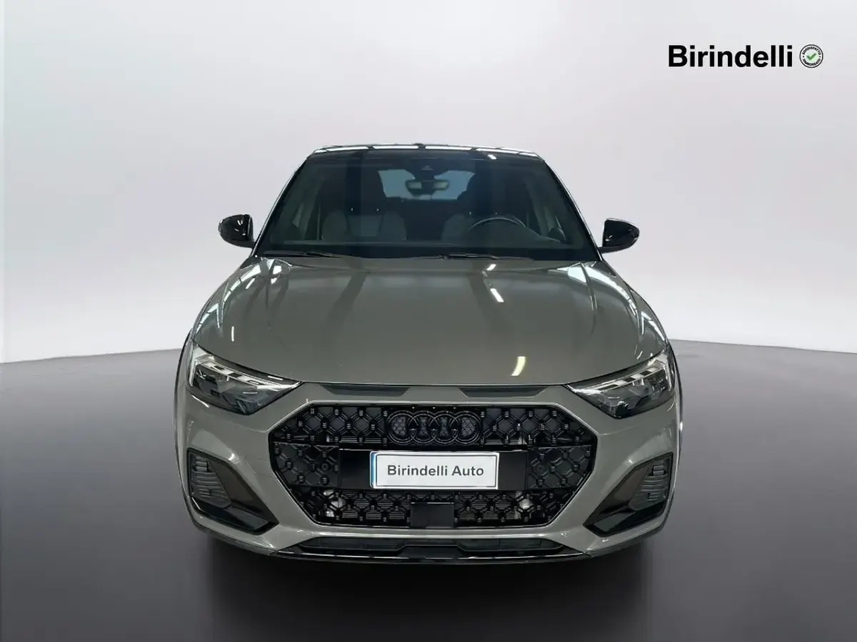 Usata Audi A1 Premium 110 CV (80 kW) 2023 Grigio SUV