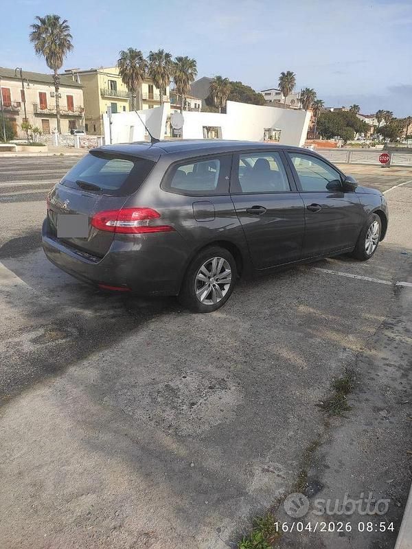 Usata Peugeot 308 SW 131 CV (96 kW) 2019 Grigio Station wagon