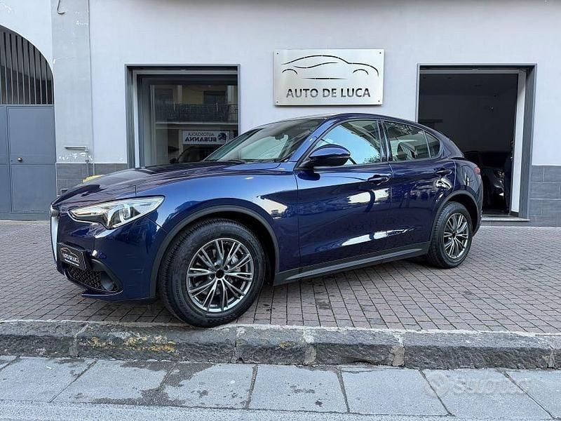 Blu Usata 2019 Alfa Romeo Stelvio Business SUV | 15.499 € (Super prezzo) - Immagine 1/4