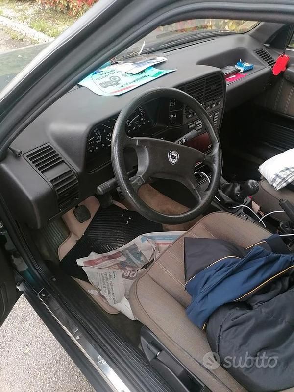 Usata Lancia Thema 147 CV (108 kW) 1990 Berlina