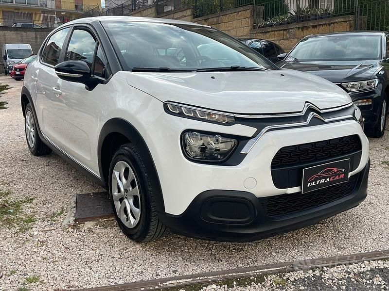 Usata Citroën C3 Shine 102 CV (75 kW) 2022 Bianco Berlina