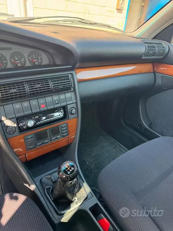 Usata Audi 100 1992 Bianco Berlina