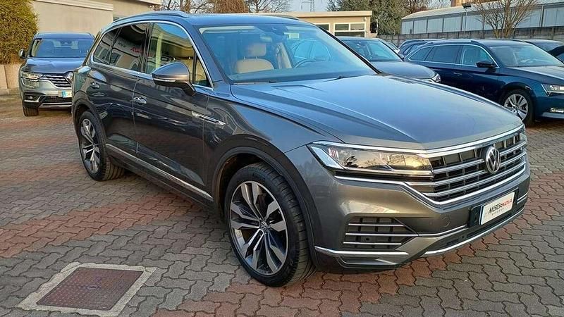 Usata VW Touareg Advance 231 CV (169 kW) 2020 Grigio SUV