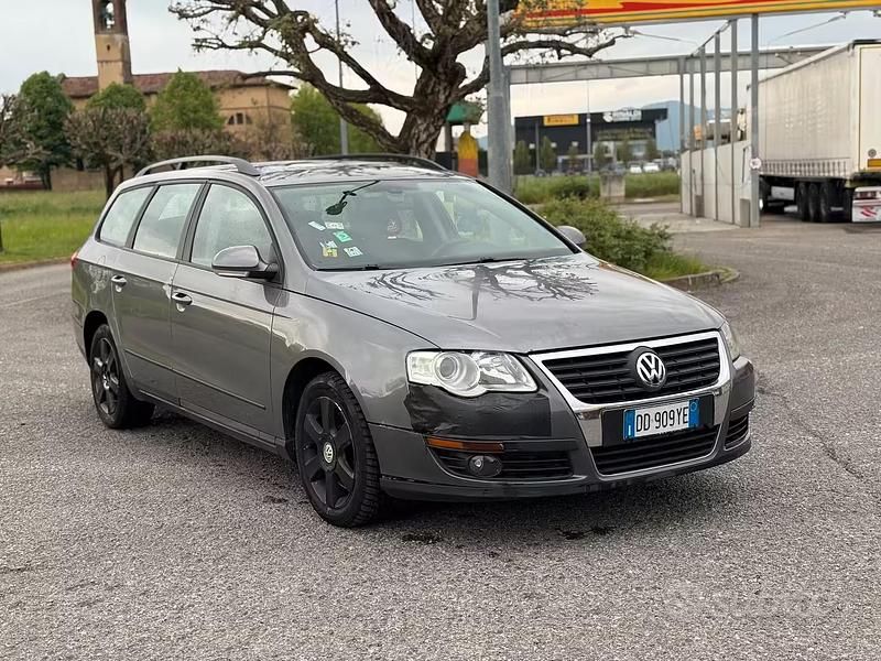 Usata VW Passat 2006 Grigio Station wagon