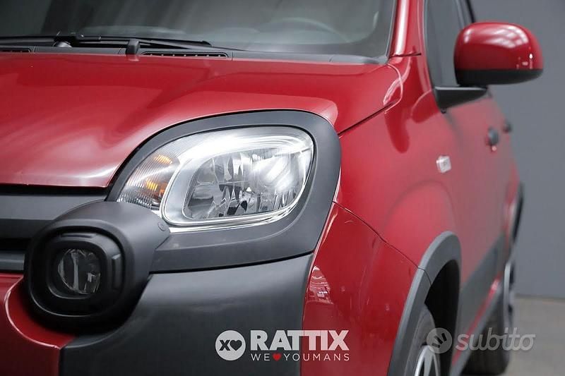 Usata Fiat Panda Cross Cross 70 CV (51 kW) 2024 Rosso passione Utilitaria