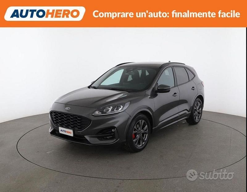 Usata Ford Kuga ST-Line 120 CV (88 kW) 2022 Grigio SUV