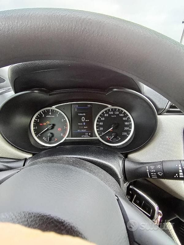 Usata Nissan Micra 71 CV (52 kW) 2018 Grigio Berlina