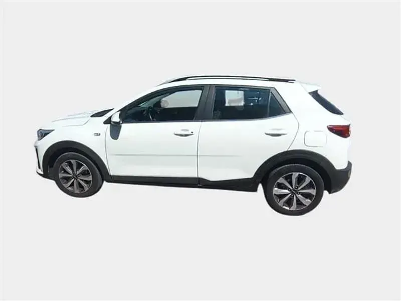 Usata Kia Stonic Urban 82 CV (60 kW) 2022 Bianco SUV