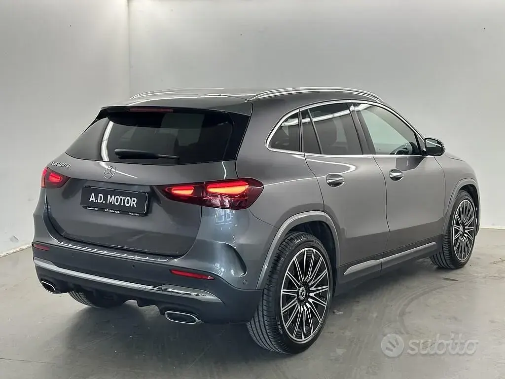 Usata Mercedes GLA200 AMG Line Premium 150 CV (110 kW) 2024 Other SUV