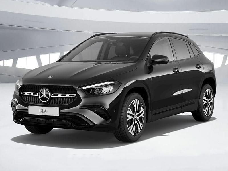 Nero Nuova 2025 Mercedes GLA180 Advanced SUV | 41.100 € (Buon prezzo) - Immagine 1/4