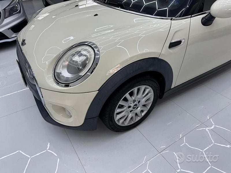 Usata Mini One D Business 95 CV (69 kW) 2015 Bianco Utilitaria