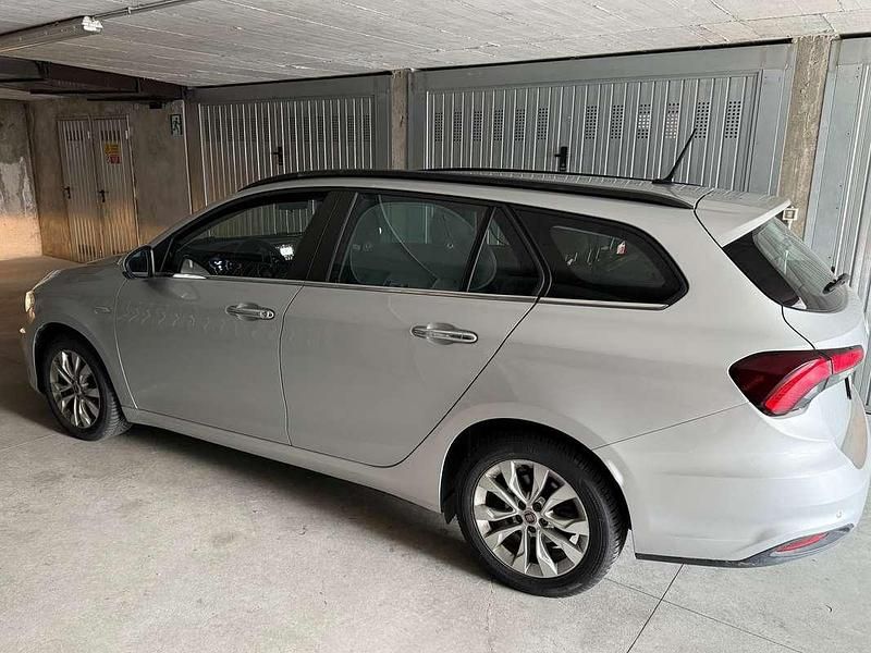 Argento Usata 2018 Fiat Tipo Business Station wagon | 11.500 € (Cara) - Immagine 1/4