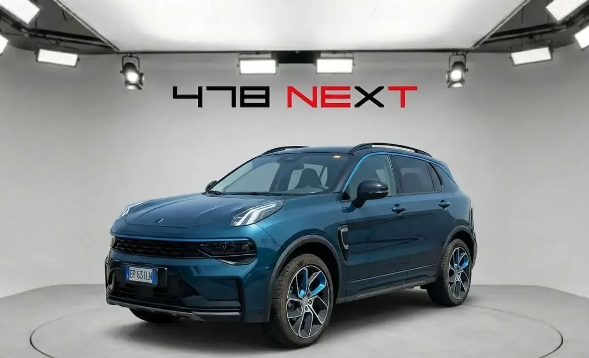 Usata Lynk & Co 01 261 CV (191 kW) 2023 Blu/azzurro SUV
