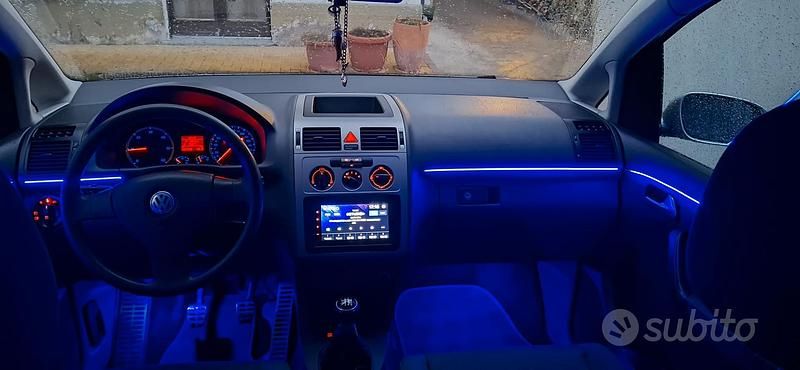 Usata VW Touran 105 CV (77 kW) 2009 Grigio Monovolume