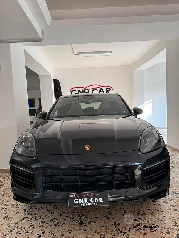 Usata Porsche Cayenne 340 CV (250 kW) 2019 Blu SUV
