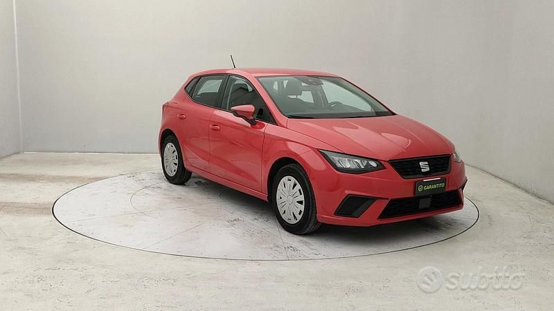 Usata Seat Ibiza Reference 90 CV (66 kW) 2022 Rosso Utilitaria