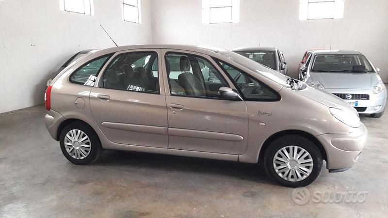 Usata Citroën Xsara 2003 Grigio Monovolume