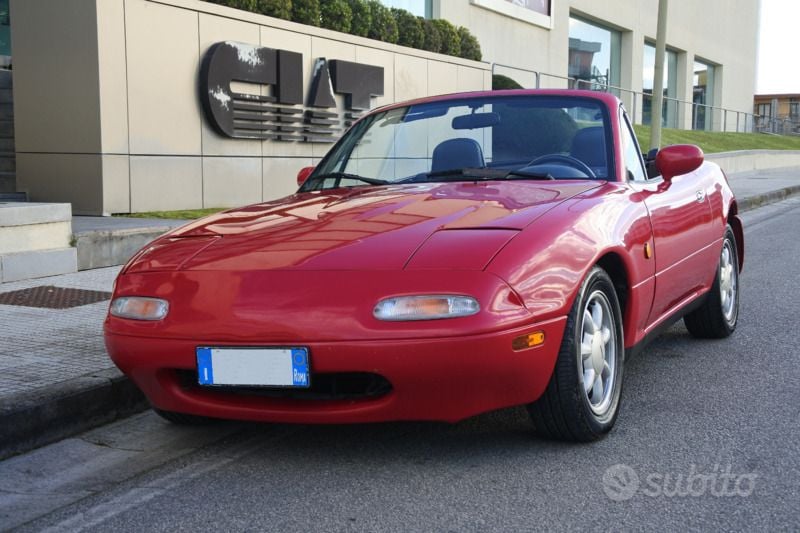 Usata Mazda MX5 116 CV (85 kW) 1991 Rosso Cabrio