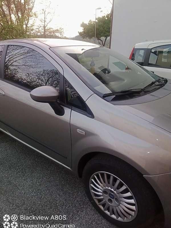 Usata Fiat Grande Punto Active 65 CV (47 kW) 2007 Utilitaria