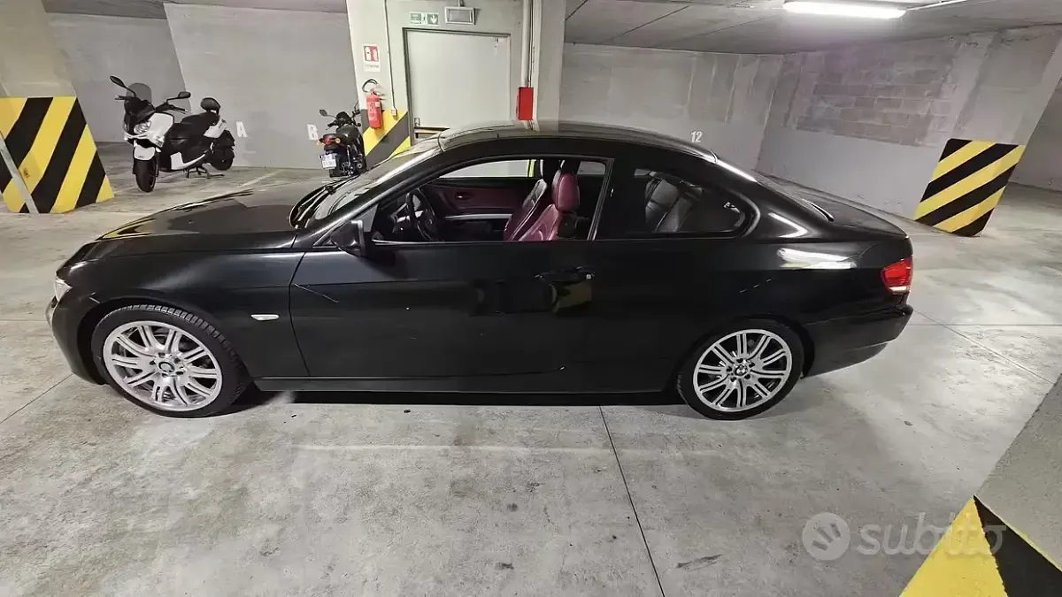 Usata BMW 320 60 CV (44 kW) 2007 Nero Coupé