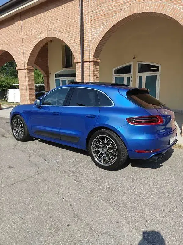 Usata Porsche Macan 311 CV (228 kW) 2017 Blu/azzurro SUV