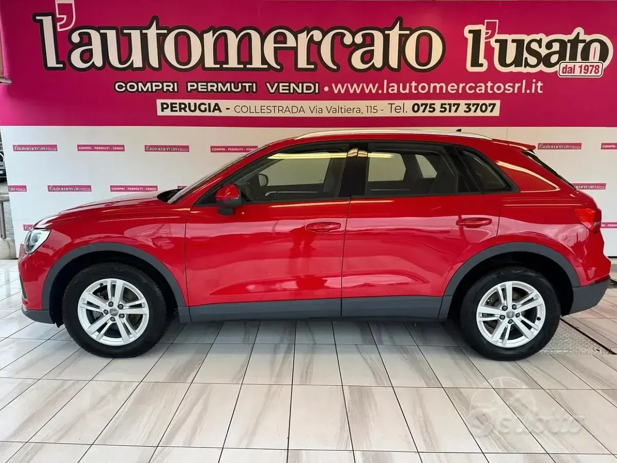Begagnad Audi Q3 Business 150 HK (110 kW) 2020 Röd SUV