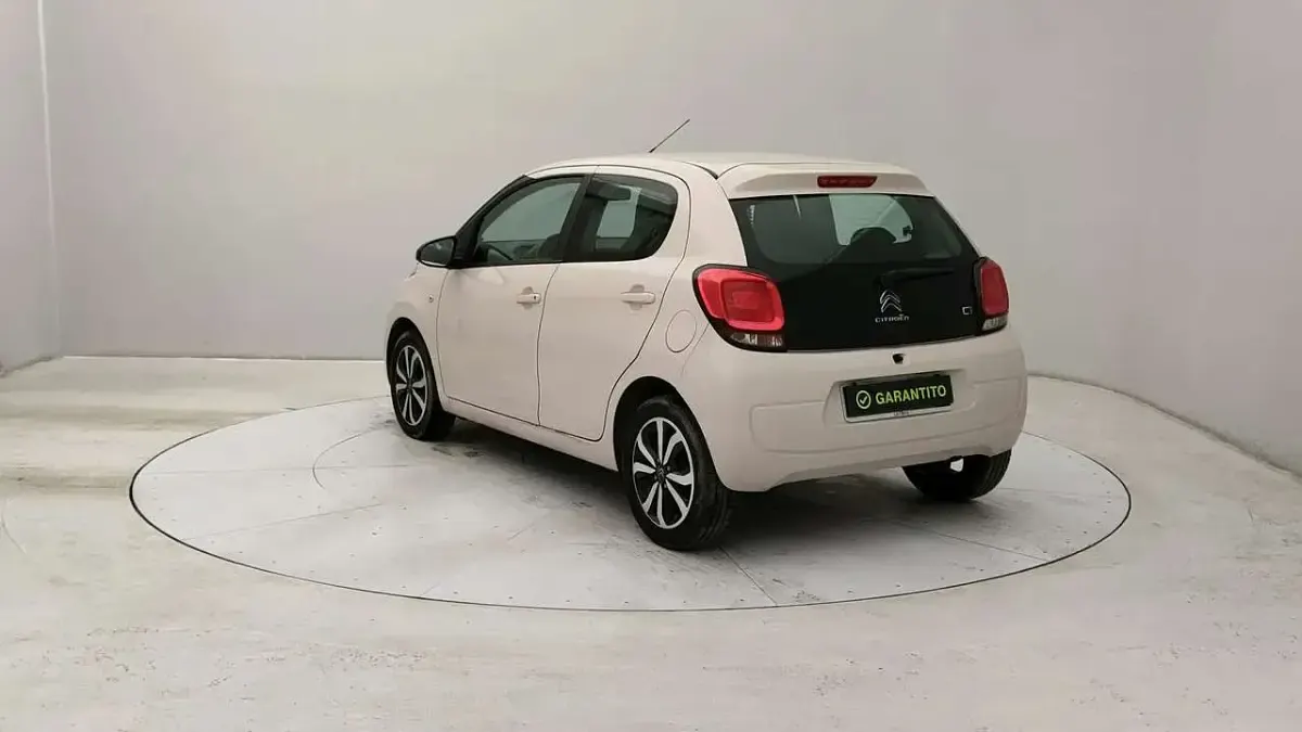 Usata Citroën C1 Feel 72 CV (52 kW) 2021 Beige Utilitaria