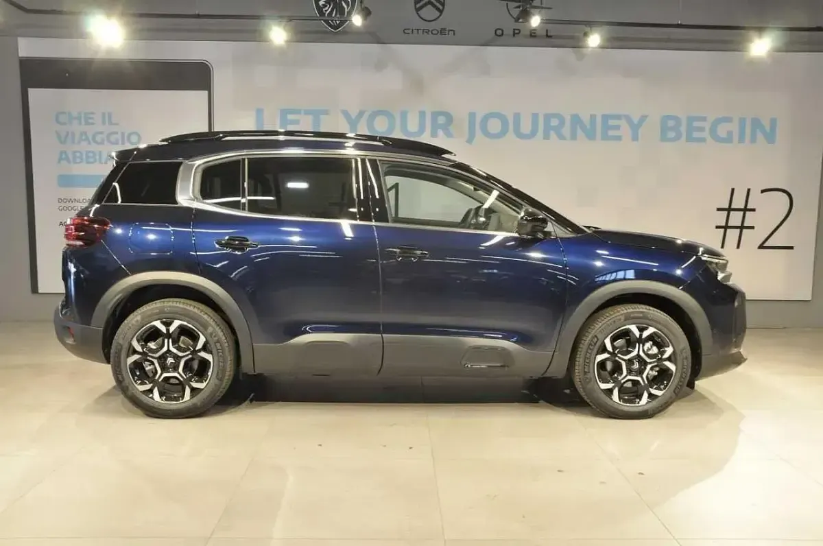 Nuova Citroën C5 Aircross 131 CV (96 kW) 2025 Blu SUV
