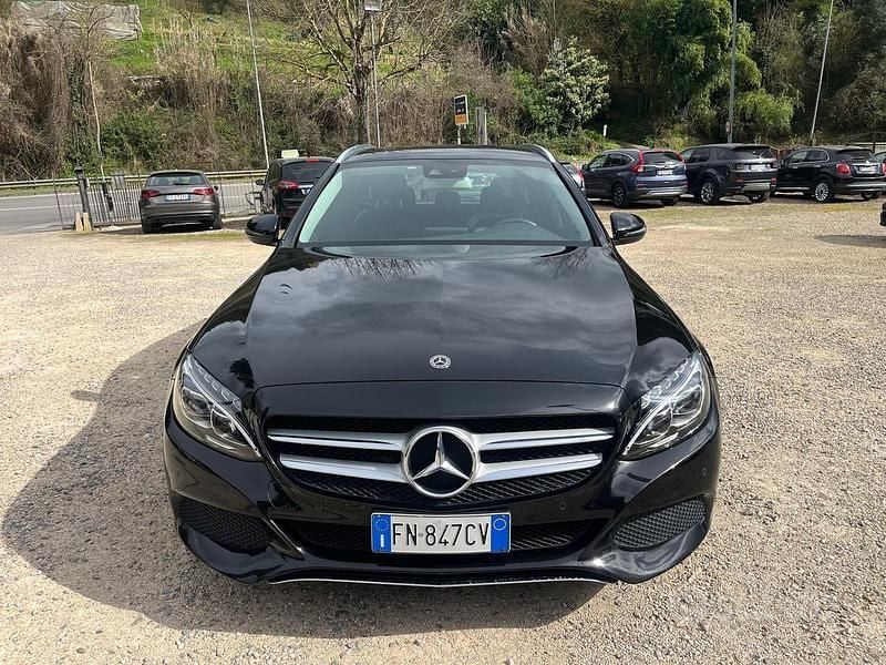 Usata Mercedes C200 Premium 136 CV (100 kW) 2017 Nero Station wagon