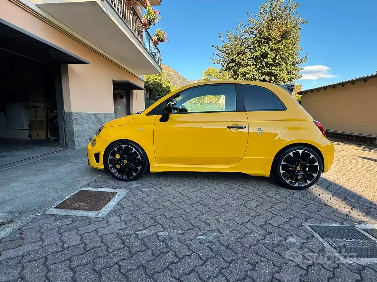 Usata Abarth 500 140 CV (102 kW) 2017 Giallo Coupé