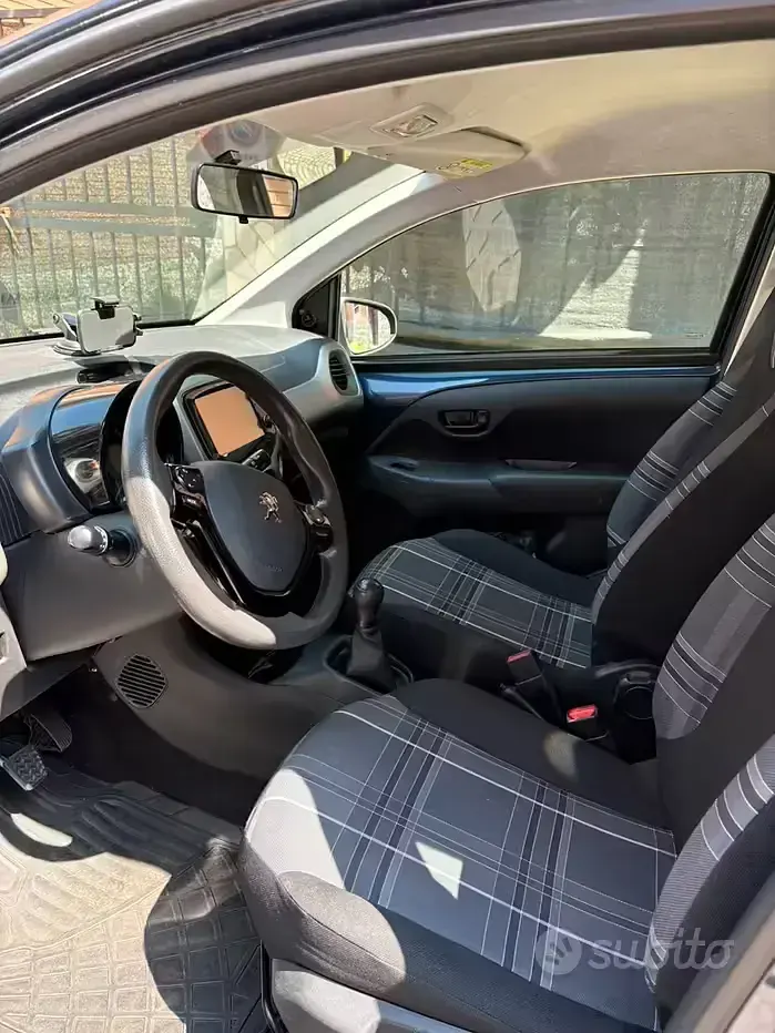 Usata Peugeot 108 Active 69 CV (50 kW) 2016 Blu Berlina