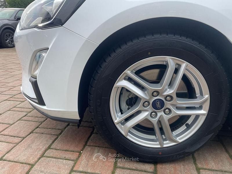 Usata Ford Focus Business Edition 120 CV (88 kW) 2021 Bianco Station wagon