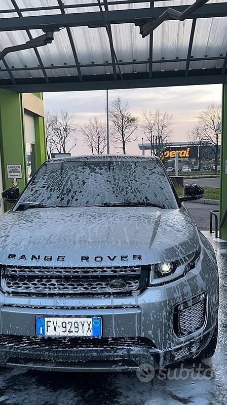 Usata Land Rover Range Rover evoque 150 CV (110 kW) 2019 Grigio SUV