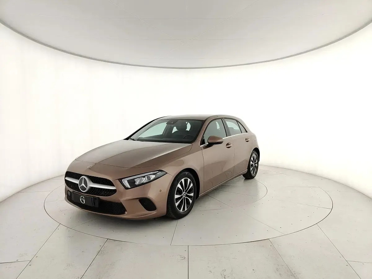 Usata Mercedes A180 Business 116 CV (85 kW) 2022 Berlina