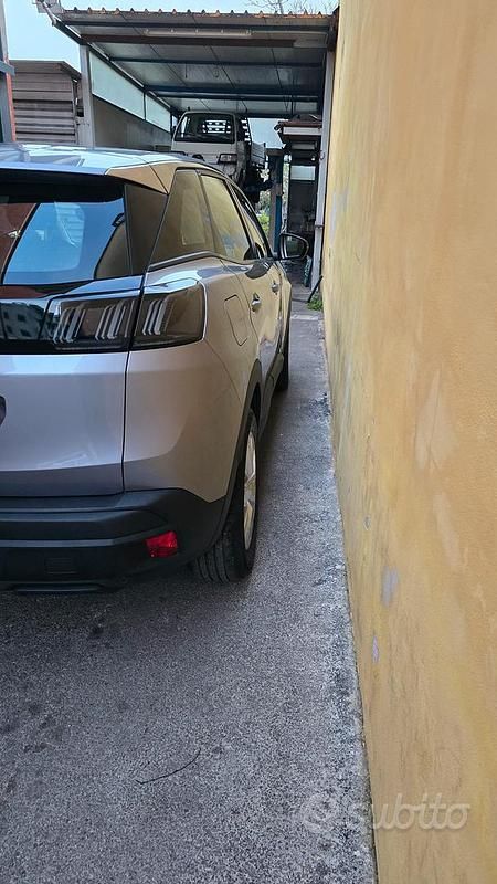 Usata Peugeot 3008 131 CV (96 kW) 2022 Grigio SUV