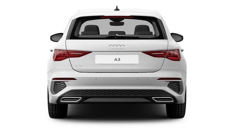Usata Audi A3 Sportback S-Line 150 CV (110 kW) 2022 Bianco Utilitaria
