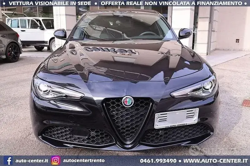 Gebraucht Alfa Romeo Giulia Tech Edition 201 PS (147 kW) 2018 Schwarz Limousine